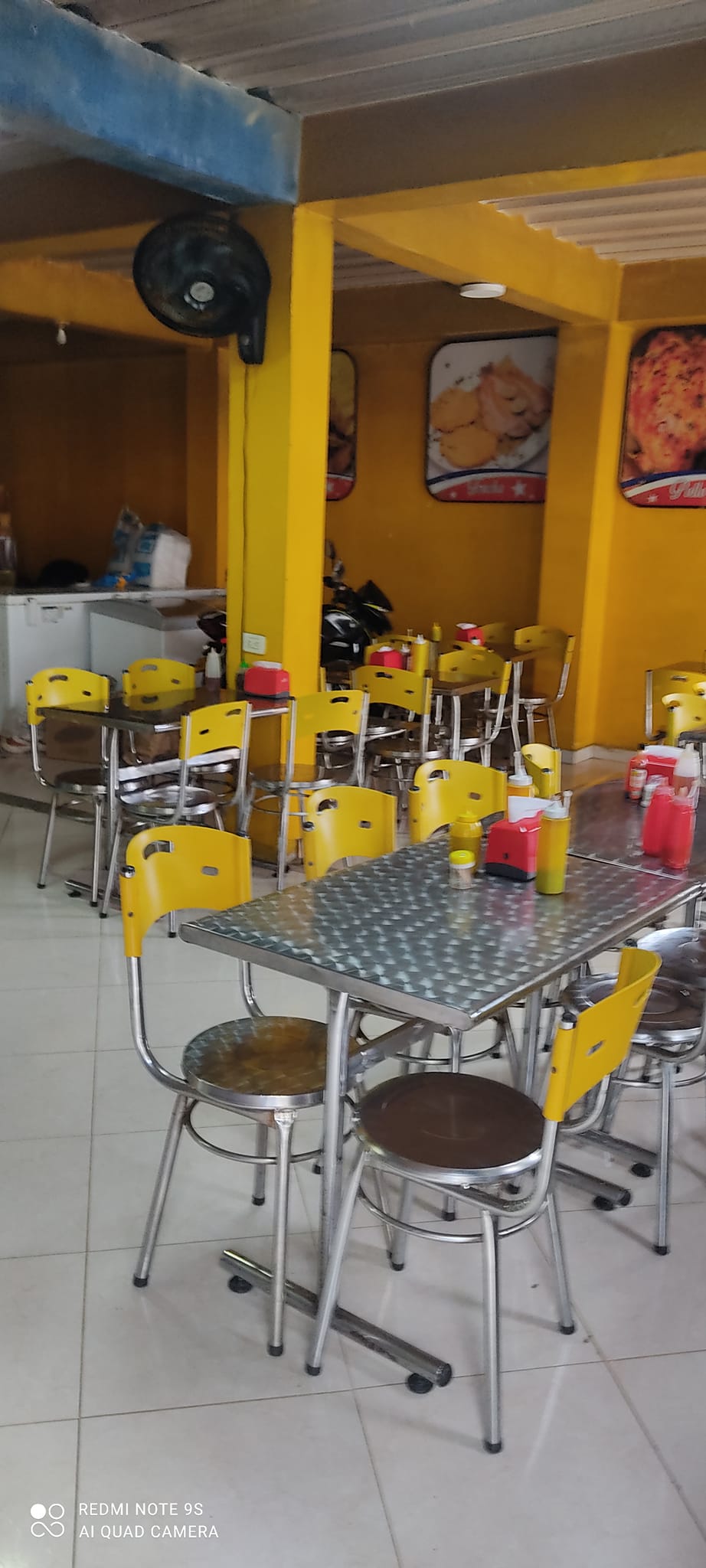 POLLO BROASTER SAMAN�