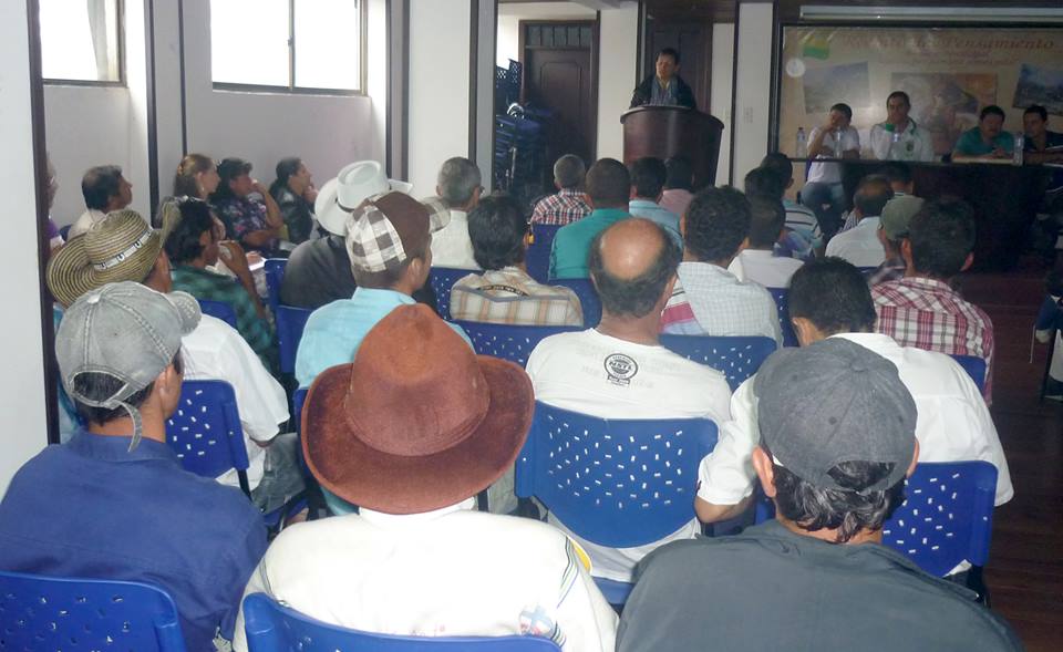 EN SAMAN� LOS J�VENES RURALES TIENEN OPORTUNIDADES