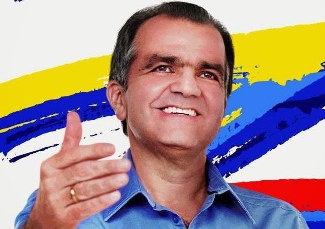 �SCAR IV�N ZULUAGA, CANDIDATO PRESIDENCIAL DEL CENTRO DEMOCR�TICO,