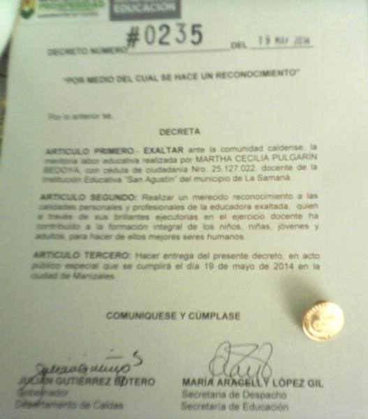 RECONOCIMIENTO A LOS MEJORES DOCENTES DE CALDAS
