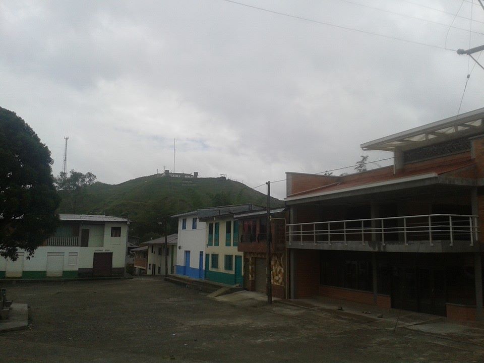 LINEA DE TIEMPO REGISTROS DEL TERROR DE LAS FARC EN CALDAS