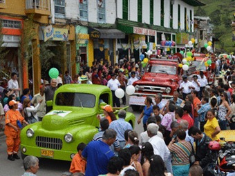 EN CALDAS, FIESTAS TRADICIONALES, EVENTOS TUR�STICOS Y FERIAS EQUINAS