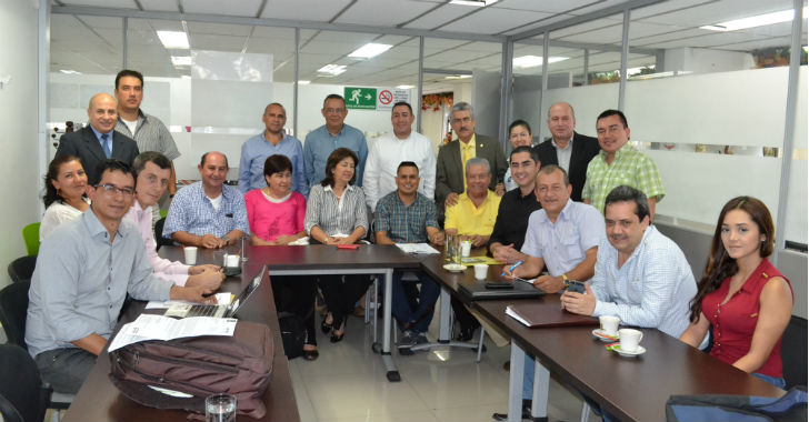 EN EL EJE CAFETERO IMPULSAN PROYECTOS POR 1.600 MILLONES DE PESOS