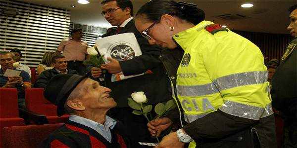 CALDAS CONMEMOR� EL D�A DE LA MEMORIA Y LA SOLIDARIDAD