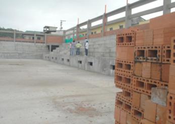 SAMAN� LES DA RETOQUES AL HOSPITAL Y AL COLISEO NUEVOS 