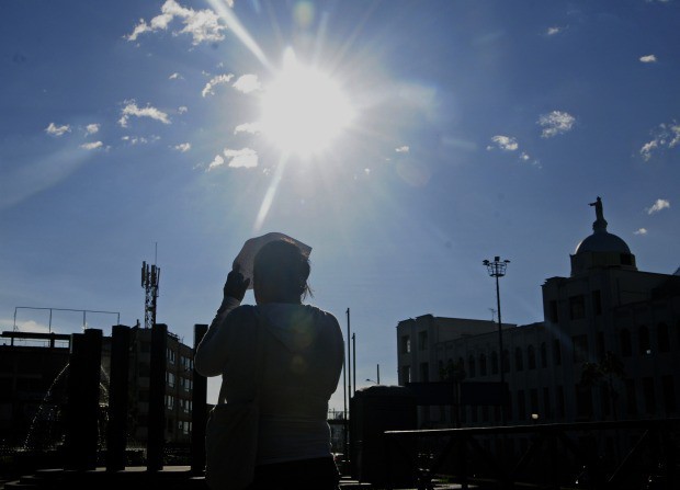 POR ALTAS TEMPERATURAS, 24 MUNICIPIOS DE CALDAS EST�N EN ALERTA 