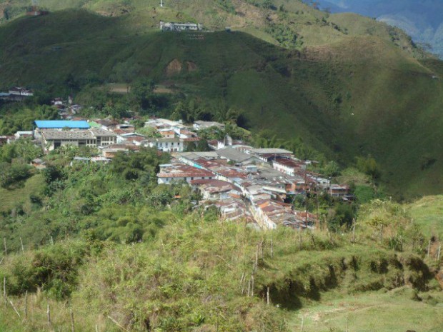 EL TEMOR EN ARBOLEDA (PENSILVANIA) RENACI� POR DISPAROS 