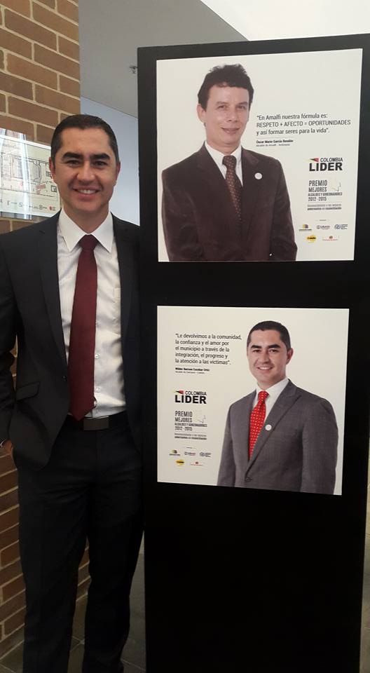 COLOMBIA L�DER PREMIA A LOS MEJORES GOBERNANTES DEL PA�S