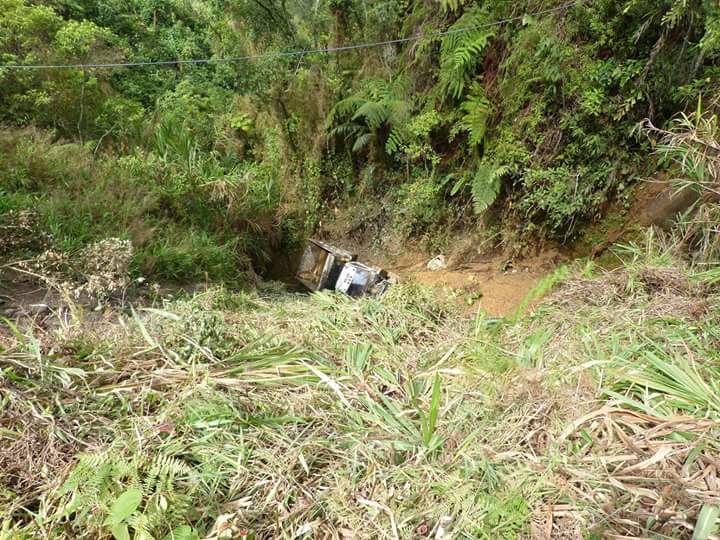 VOLQUETA RODO EN LA VEREDA EL DORADO