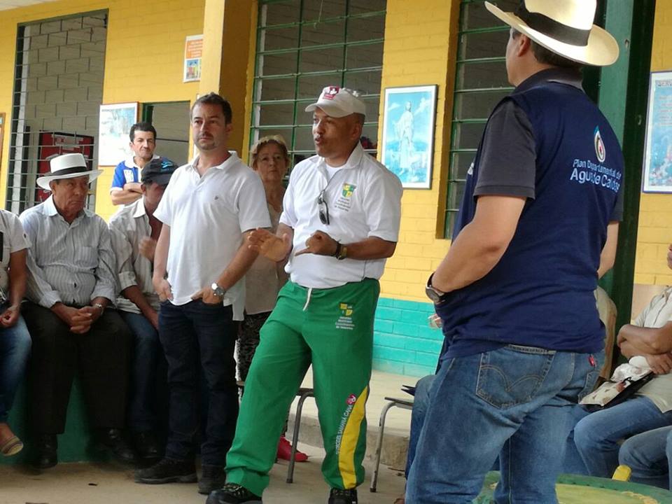 Visita a microcuencas Plan Departamental de Aguas.