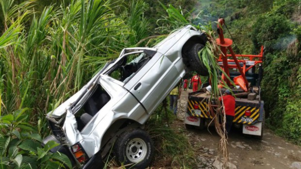Vicario de Pensilvania se recupera de fuerte accidente