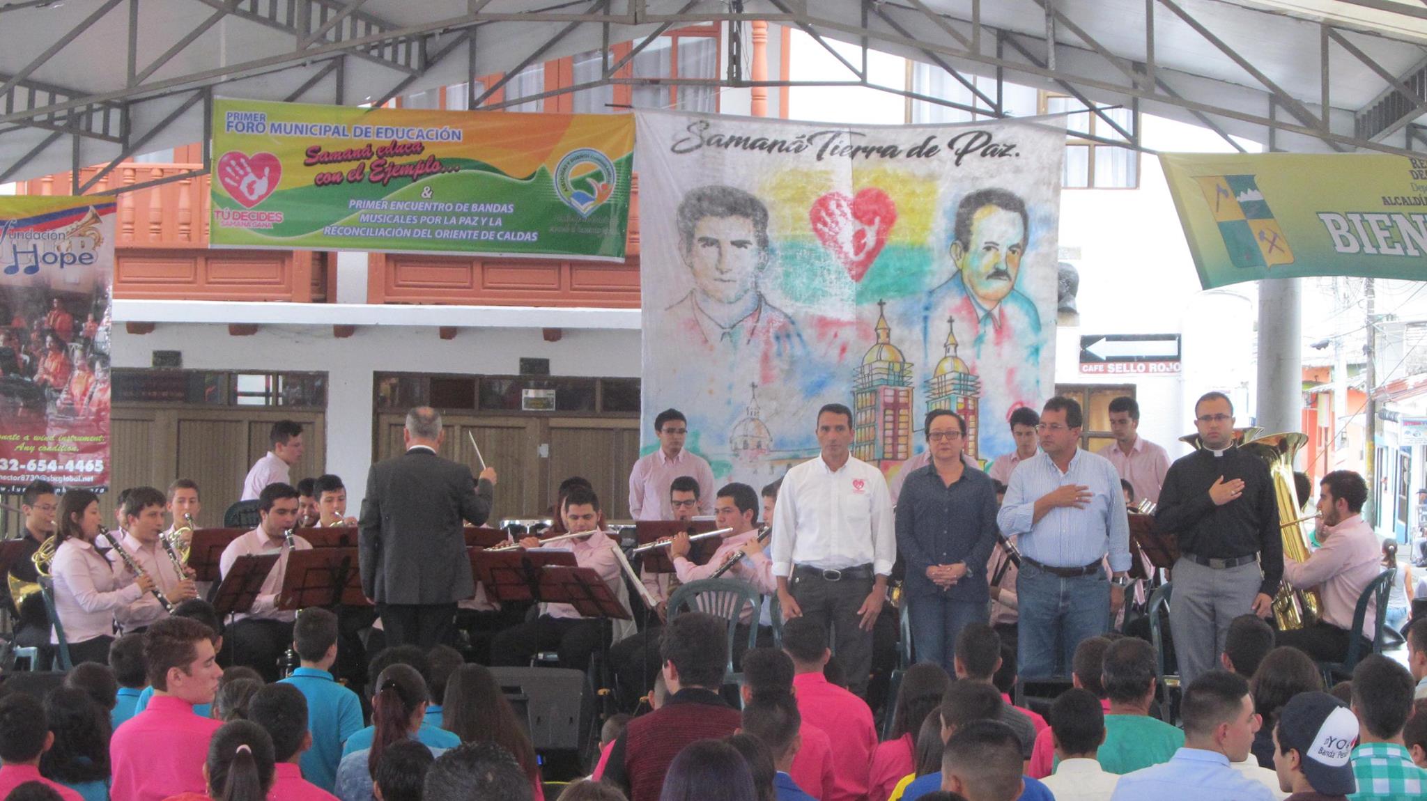 Gran Concierto por la Paz y Reconciliaci�n.