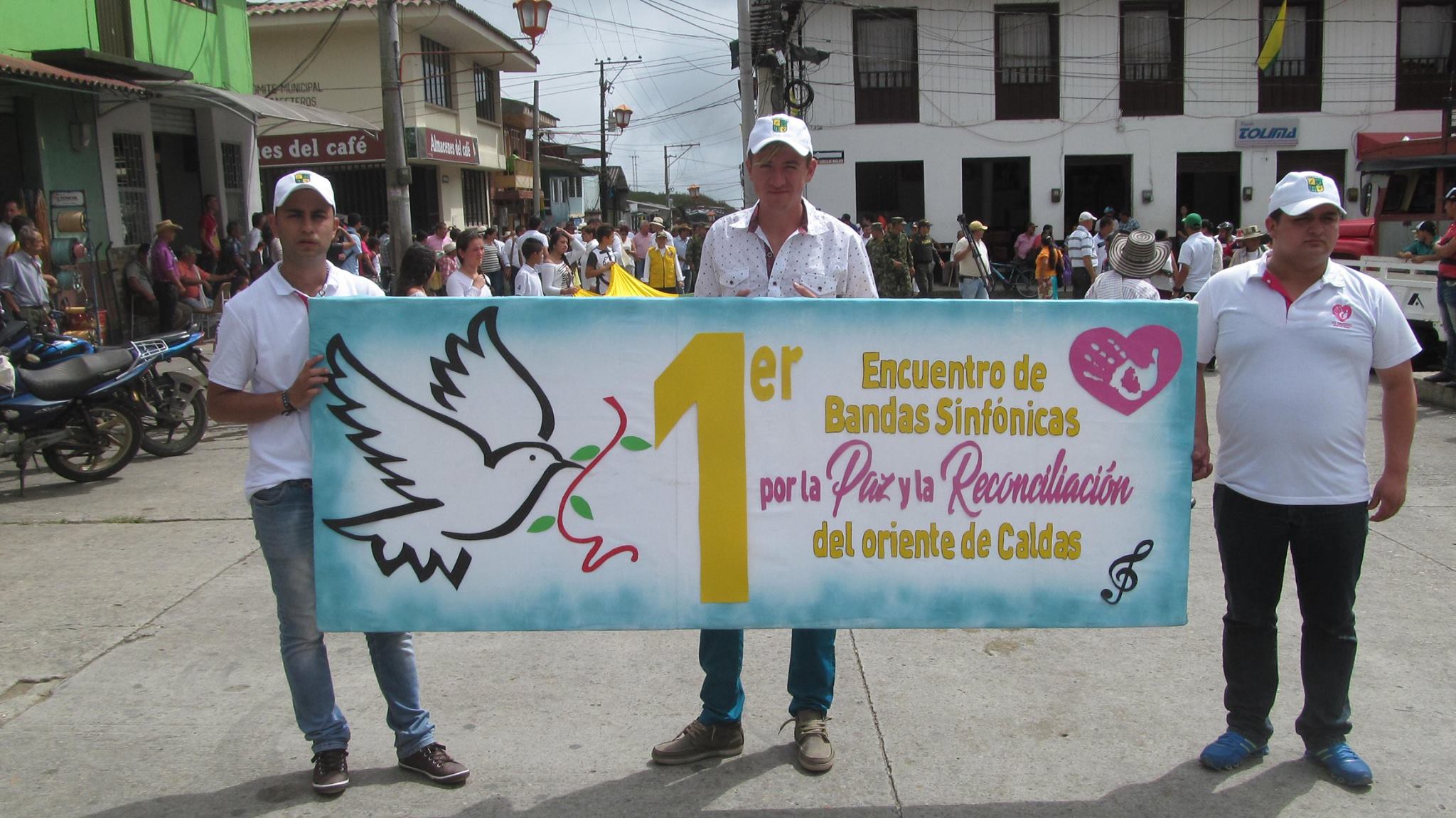 Desfile de la Reconciliaci�n y La Paz.