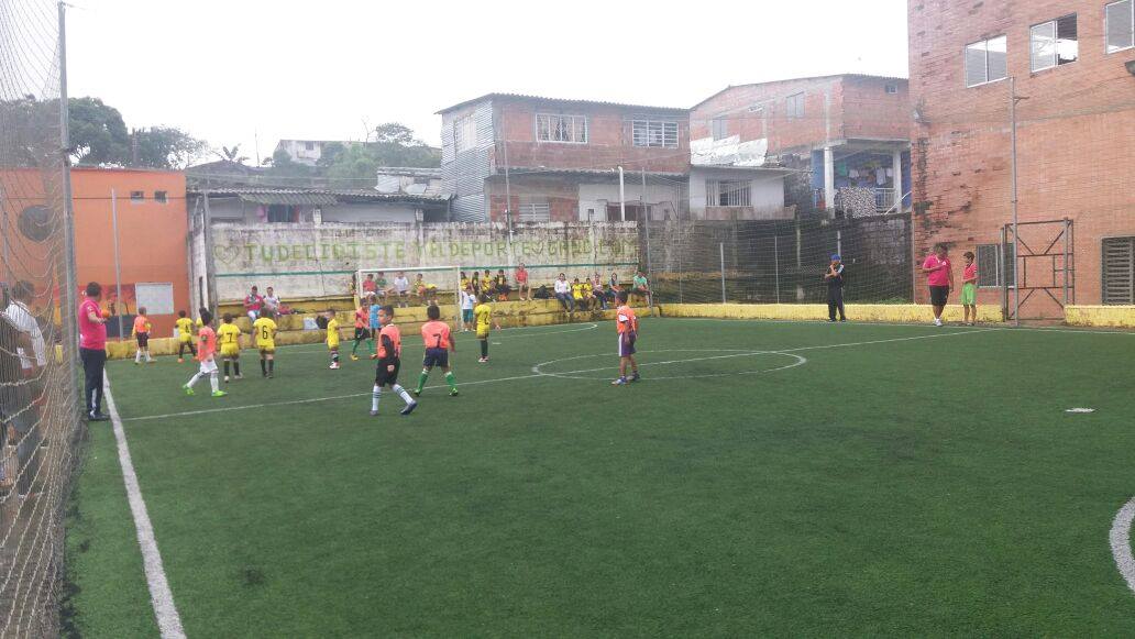 Apoyando el encuentro deportivo Saman� - Victoria.