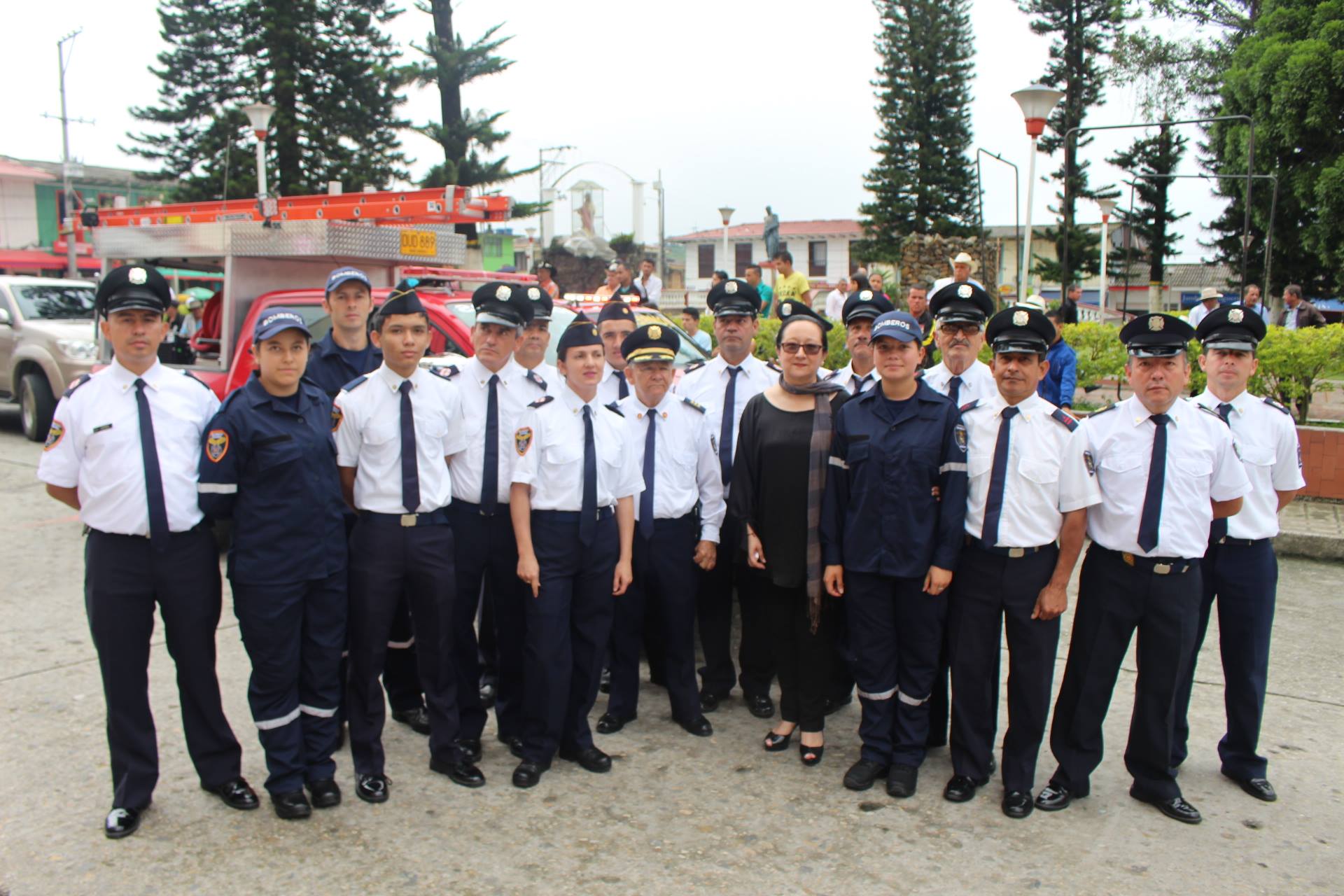 MAQUINA DE BOMBEROS DE REACCI�N EN INCENDIO.