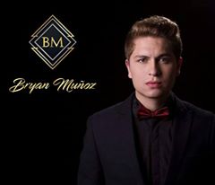 Bryan Mu�oz esta pegando