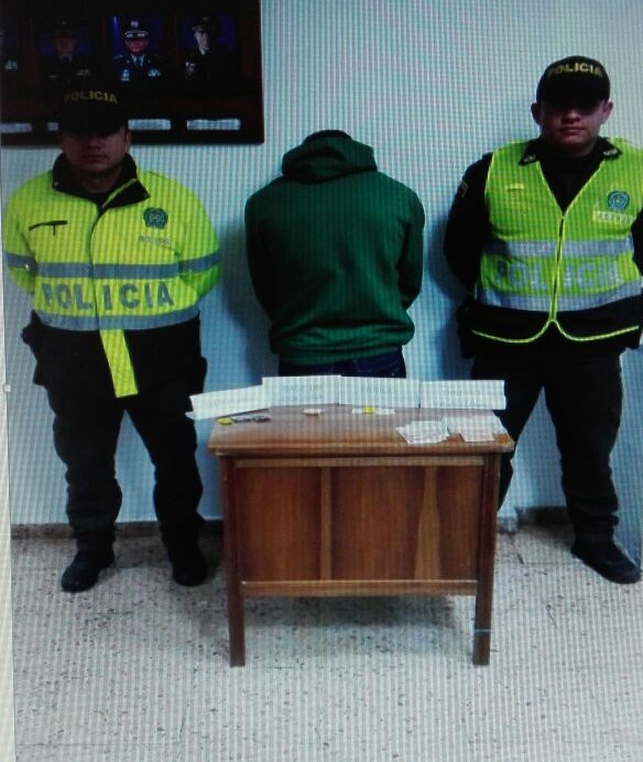 En Saman�, tres capturas por droga