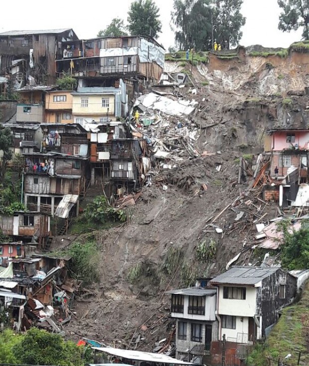 11 personas muertas, viviendas desalojadas e inundaciones, saldo de las lluvias de la madrugada en Manizales