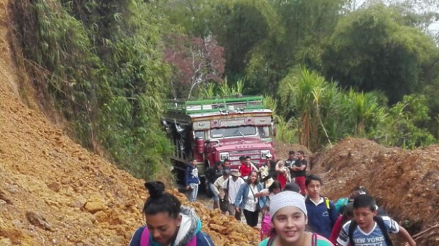 Habilitadas v�as de Caldas que esta ma�ana estaban cerradas por derrumbes