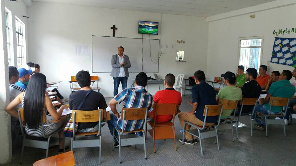 CAPACITACI�N EN ADMINISTRACI�N DEPORTIVA.