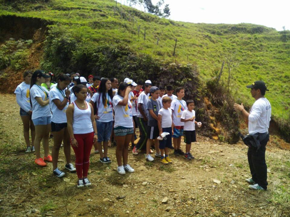 CAMINATA JUVENIL.