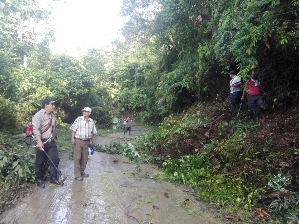 TRABAJO CONJUNTO POR LA V�A RIO MANSO- SAN DIEGO.