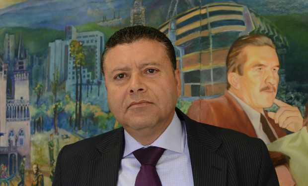 A LA CONTRALOR�A DE CALDAS, �QUI�N LA RONDA?