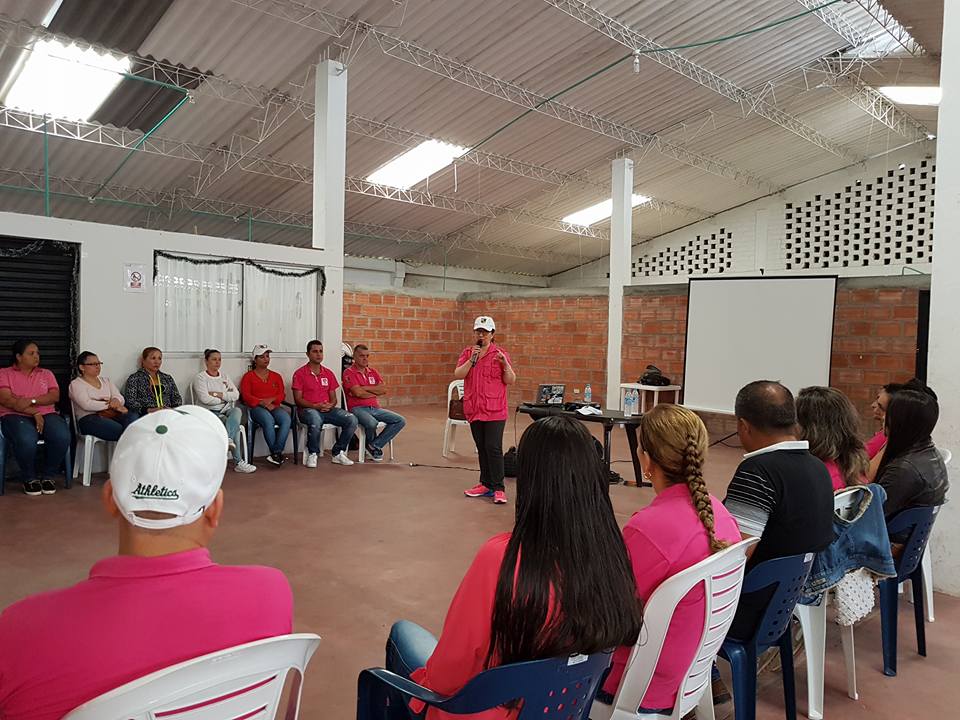 PROMOVIENDO LA COMUNICACI�N ASERTIVA
