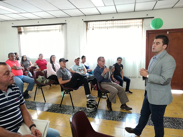 LICENCIADOS Y MONITORES DE LA SECRETAR�A DE DEPORTE DE CALDAS COMENZARON LABORES A TIEMPO, GRACIAS A LA AGILIDAD EN LA CONTRATACI�N