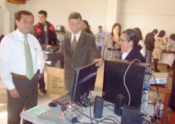 SAMAN�, NORCASIA Y VICTORIA, CON DOTACI�N PARA EMISORAS ESCOLARES 