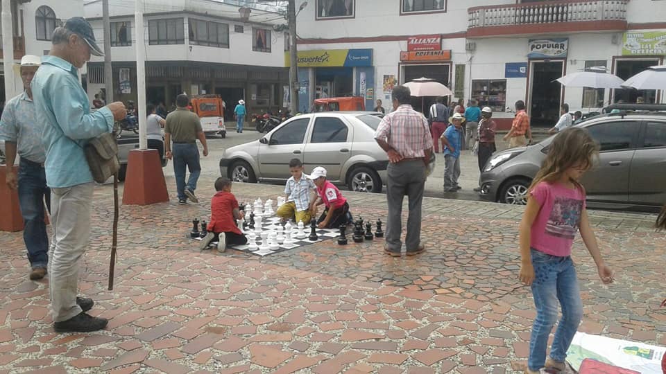 RECREACI�N AL PARQUE- S�BADO RECREATIVO.