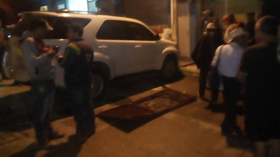 ACCIDENTE EN SAMAN� DEJA UN PERSONA HERIDA. UNO DE LOS IMPLICADOS ES HERMANO DEL EX CANDIDATO A LA C�MARA DE REPRESENTANTES ISL�N PINEDA