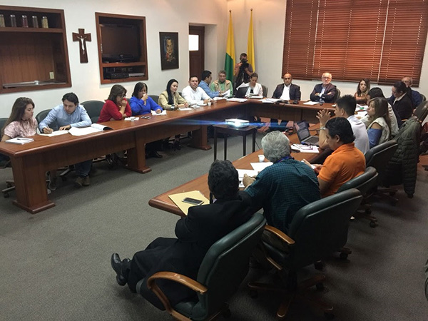 GOBERNADOR DE CALDAS EXIGI� M�S COMPROMISO DE LA AGENCIA NACIONAL DE TIERRAS PARA AGILIZAR LOS PROCESOS DE VIVIENDA Y REPARACI�N DE V�CTIMAS EN EL CONGAL (SAMAN�)