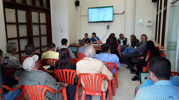 CONSORCIO CONVIAL GAN� LICITACI�N PARA PAVIMENTAR 3,5 KIL�METROS ENTRE NORCASIA Y BERL�N (SAMAN�)