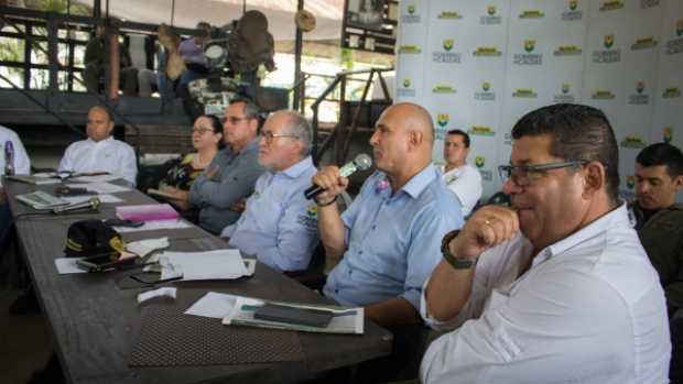GOBERNACI�N SE COMPROMETI� EN CONSEJO DE ALCALDES DEL MAGDALENA CALDENSE