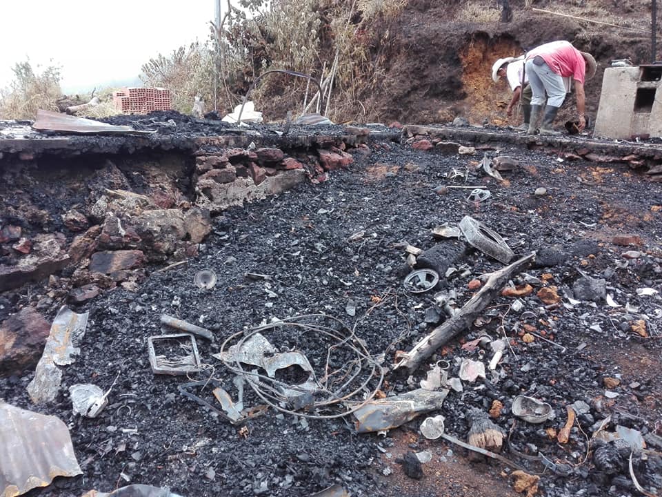 INCENDIO CASA EDUARDO RODRIGUEZ VEREDA CALIFORNIA