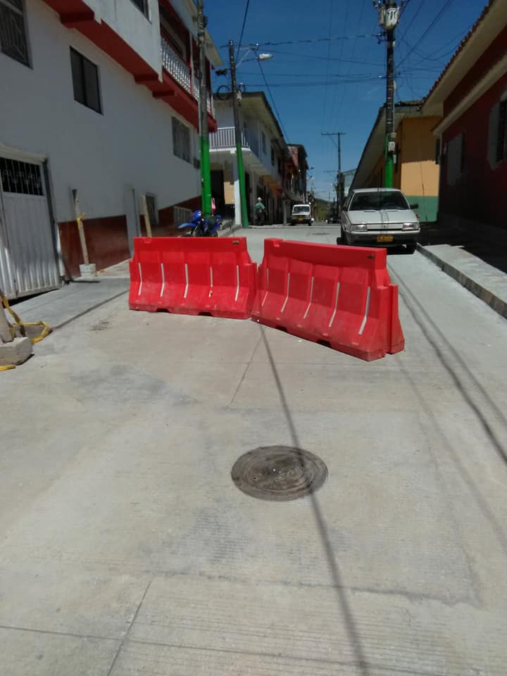 M�S OBRAS PARA SAMAN� TRABAJO ARTICULADO ALCALD�A-EMPOCALDAS.