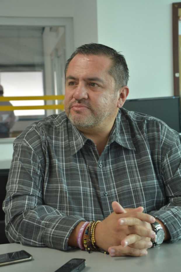NIEGAN P�RDIDA DE INVESTIDURA CONTRA MARIO CASTA�O