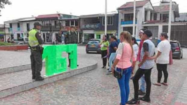 PROMUEVEN LA L�NEA 167 EN SAMAN�