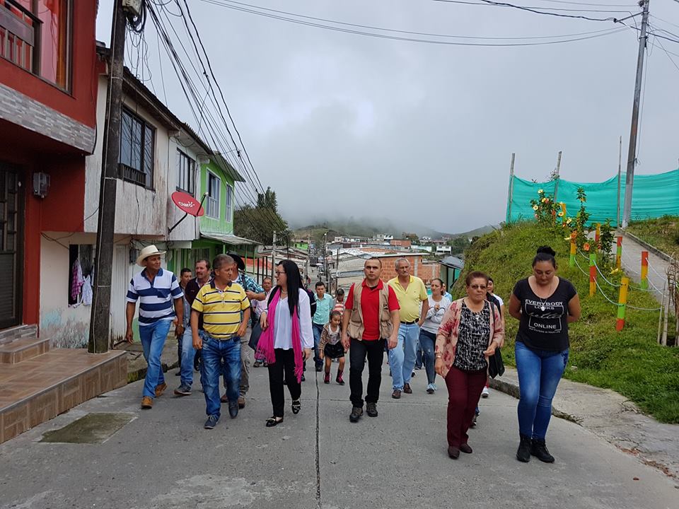 COMPROMISO CON LA EMERGENCIA DEL BARRIO ASOVISA EN SAMAN�.