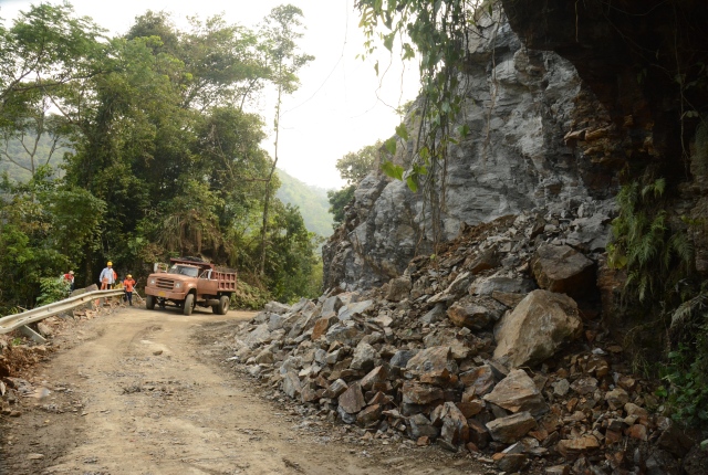 PR�XIMO DESTINO: EL RENACIMIENTO, COSTOS DE RECUPERAR EL TRAMO LA DORADA-PUENTE LINDA