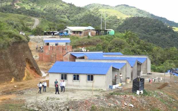 CASER�O EL CONGAL, EN SAMAN� (CALDAS), EST� TOMANDO FORMA