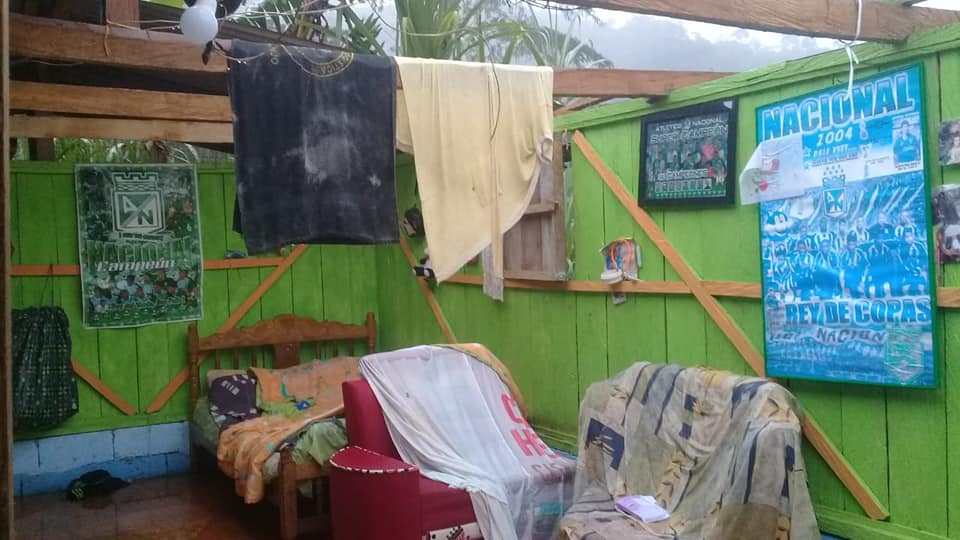 VENDAVAL DESCHECHO CASA EN EL CONSUELO