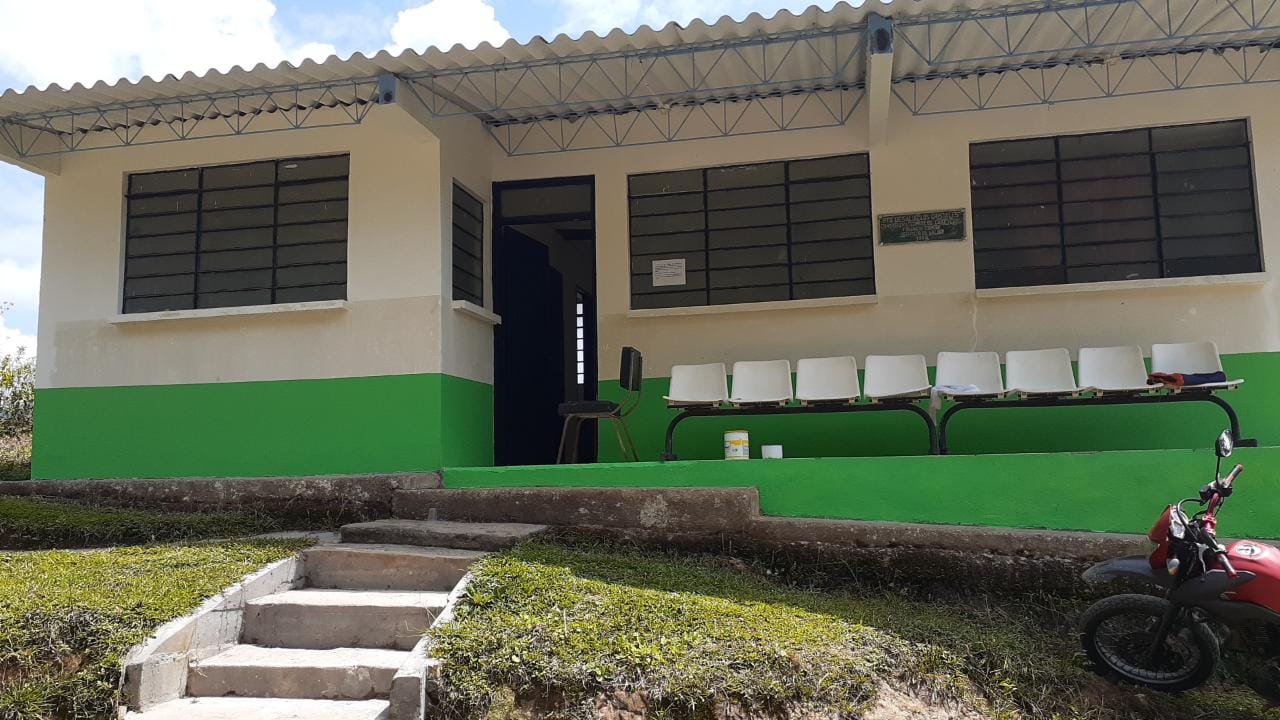 PUESTO DE SALUD DE LA VEREDA CRISTALES DEL CORREGIMIENTO DE FLORENCIA