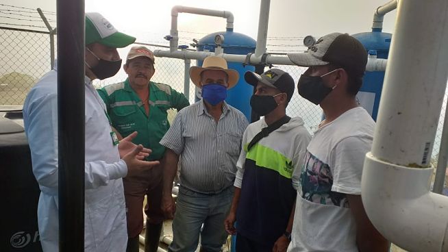 ENTREGAN ELEMENTOS PARA MEJORAR EL ACUEDUCTO EN EL CONGAL (SAMAN�)