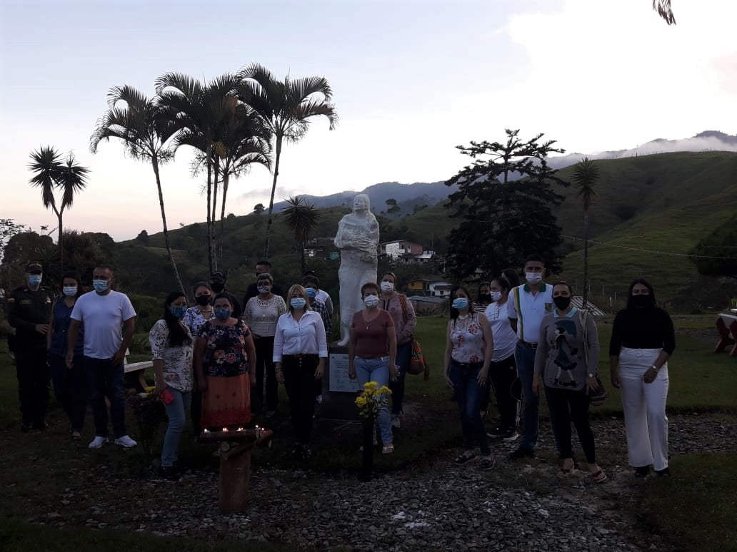 D�A NACIONAL DE LA MEMORIA Y SOLIDARIDAD CON LAS V�CTIMAS DEL CONFLICTO ARMADO