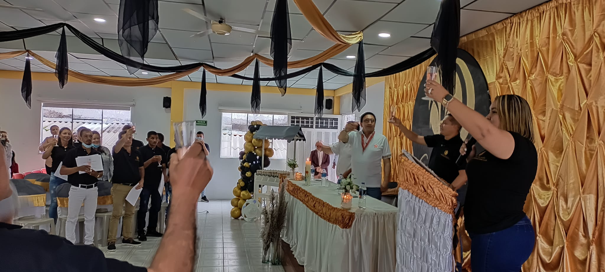 Samaná: CAÑA DORADA PANELAS NATURALES ZOMAC S.A.S.