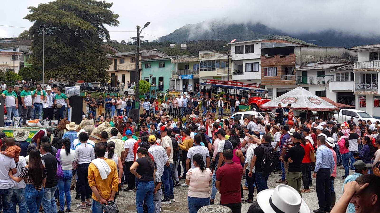 D�A DEL CAMPESINO EN FLORENCIA
