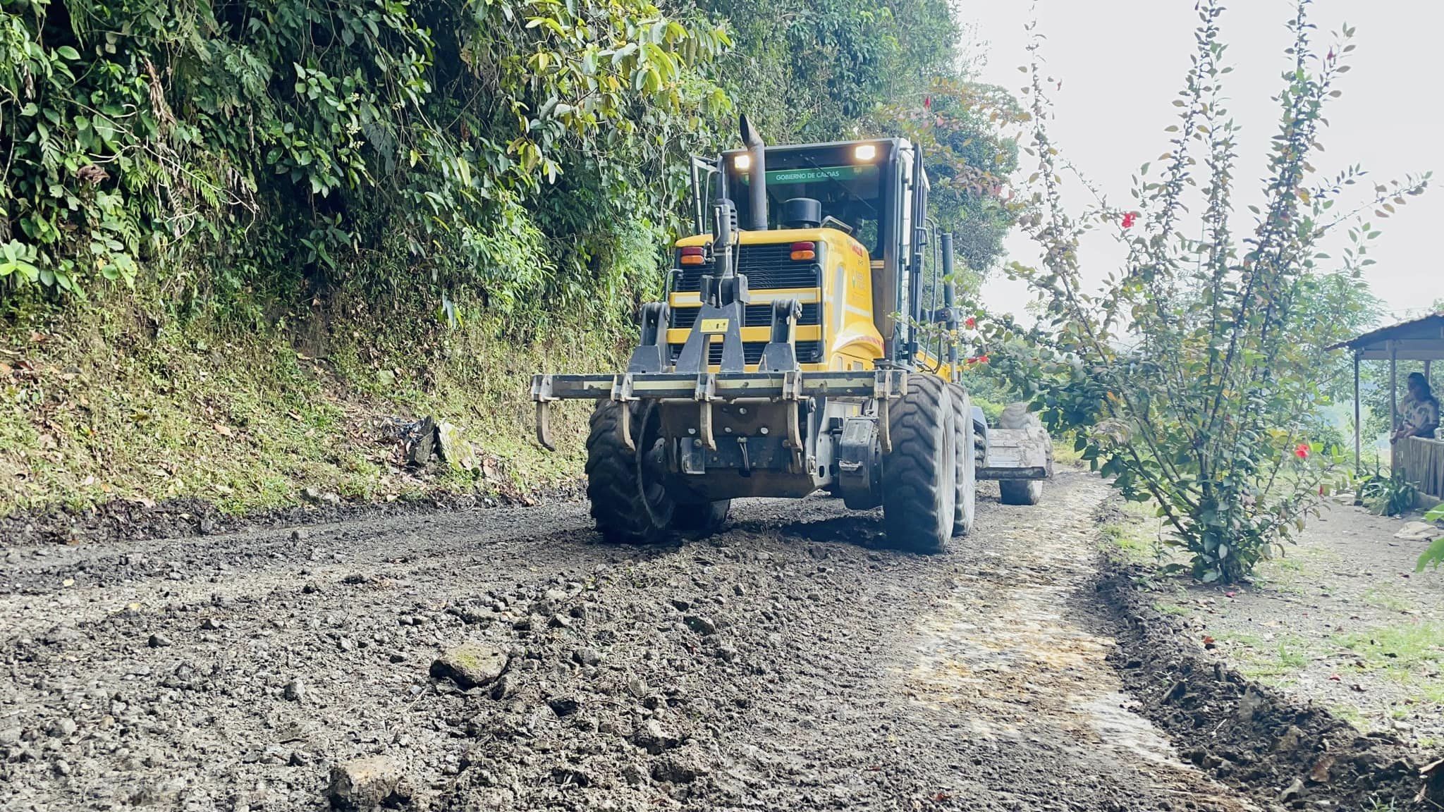 MANTENIMIENTO EN LA V�A BERL�N SANTA B�RBARA FLORENCIA