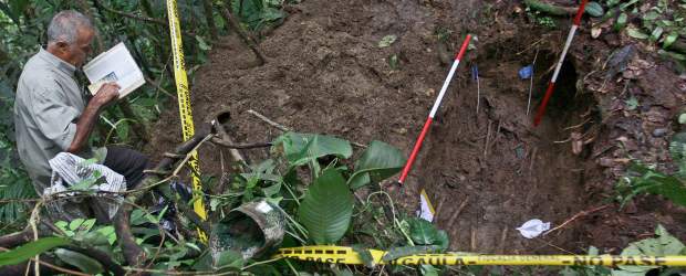 DESHACIENDO LOS DESMANES DE LAS FARC